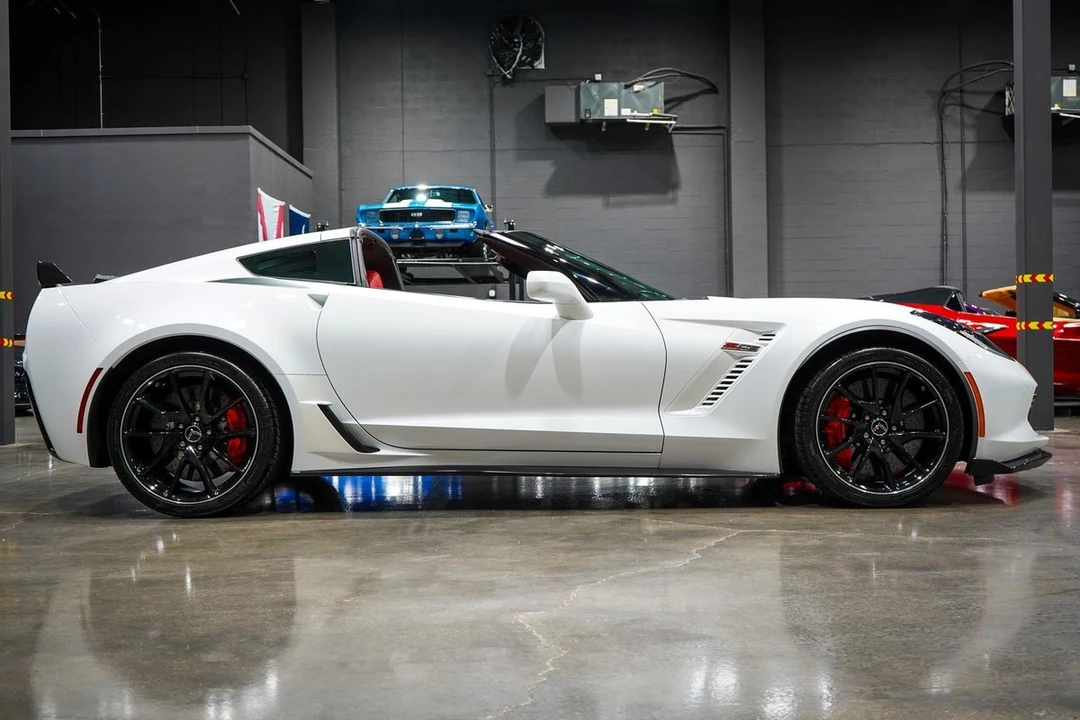 2017 Chevrolet Corvette C7 Z06 - Image 6 of 21