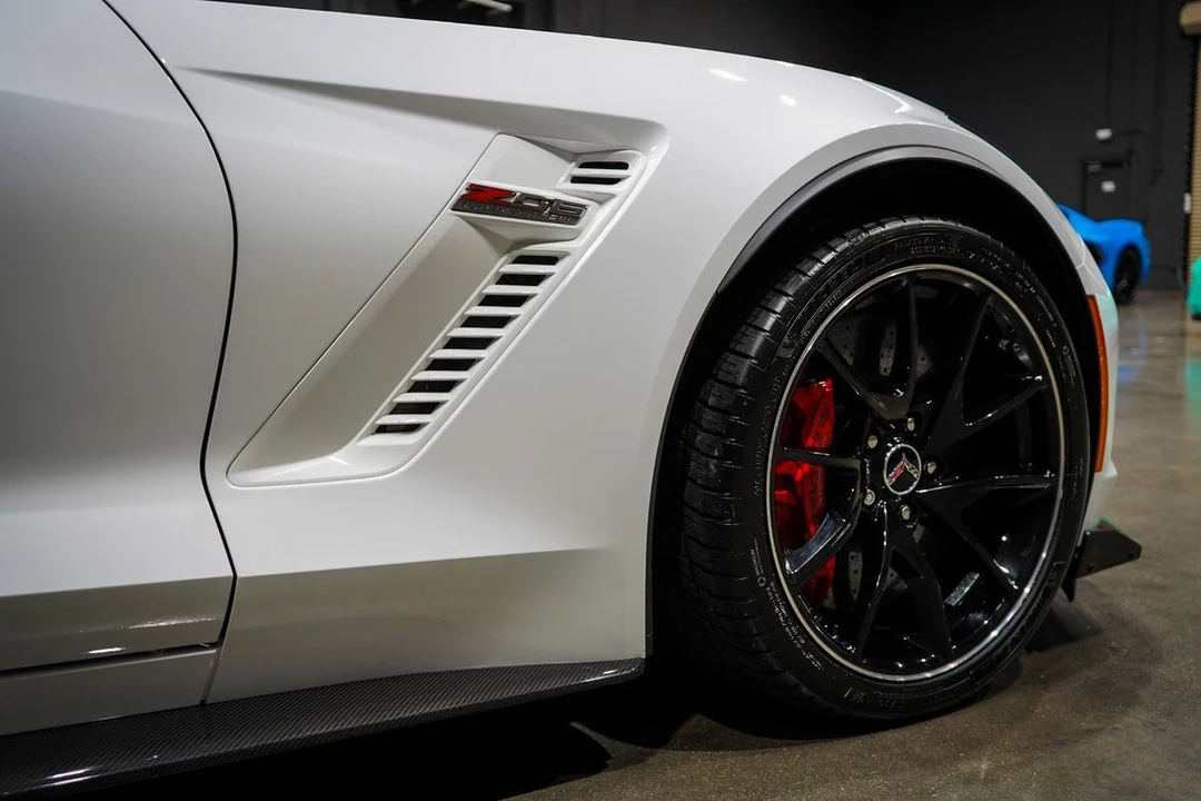 2017 Chevrolet Corvette C7 Z06 - Image 15 of 21