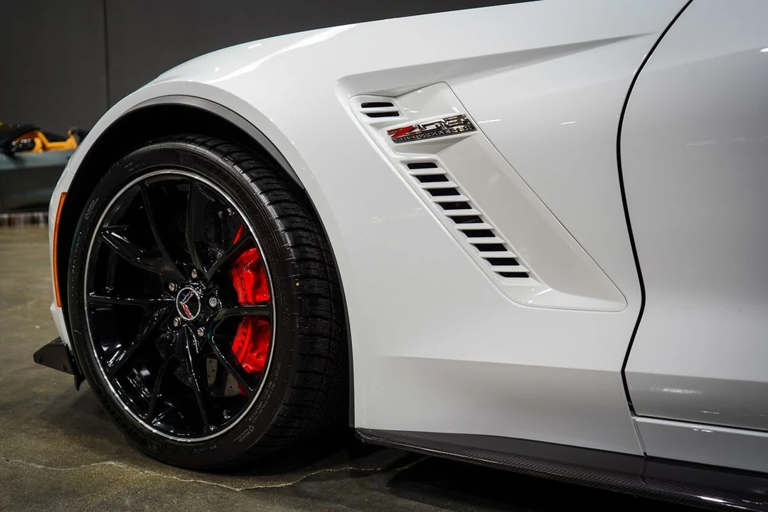 2017 Chevrolet Corvette C7 Z06 - Image 11 of 21