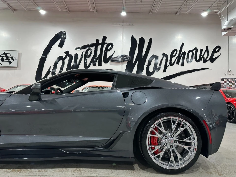 2017 Chevrolet Corvette C7 Z06 - Image 8 of 21