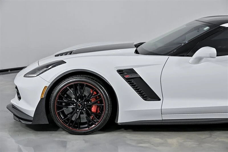 2017 Chevrolet Corvette C7 Z06 - Image 7 of 21