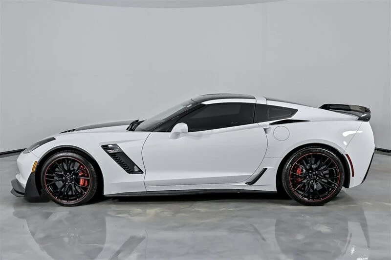 2017 Chevrolet Corvette C7 Z06 - Image 8 of 21