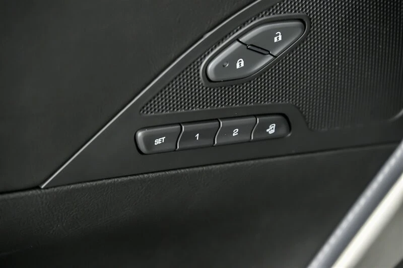 2017 Chevrolet Corvette C7 Z06 - Image 14 of 31