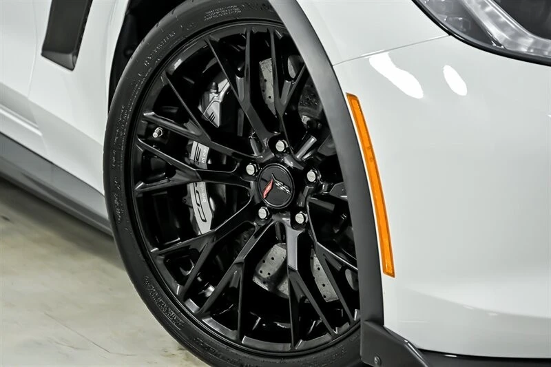 2017 Chevrolet Corvette C7 Z06 - Image 3 of 31
