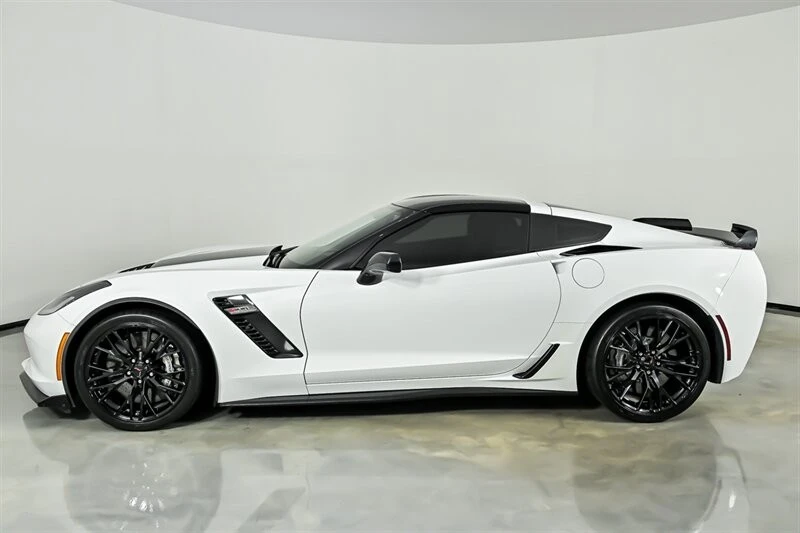 2017 Chevrolet Corvette C7 Z06 - Image 6 of 31