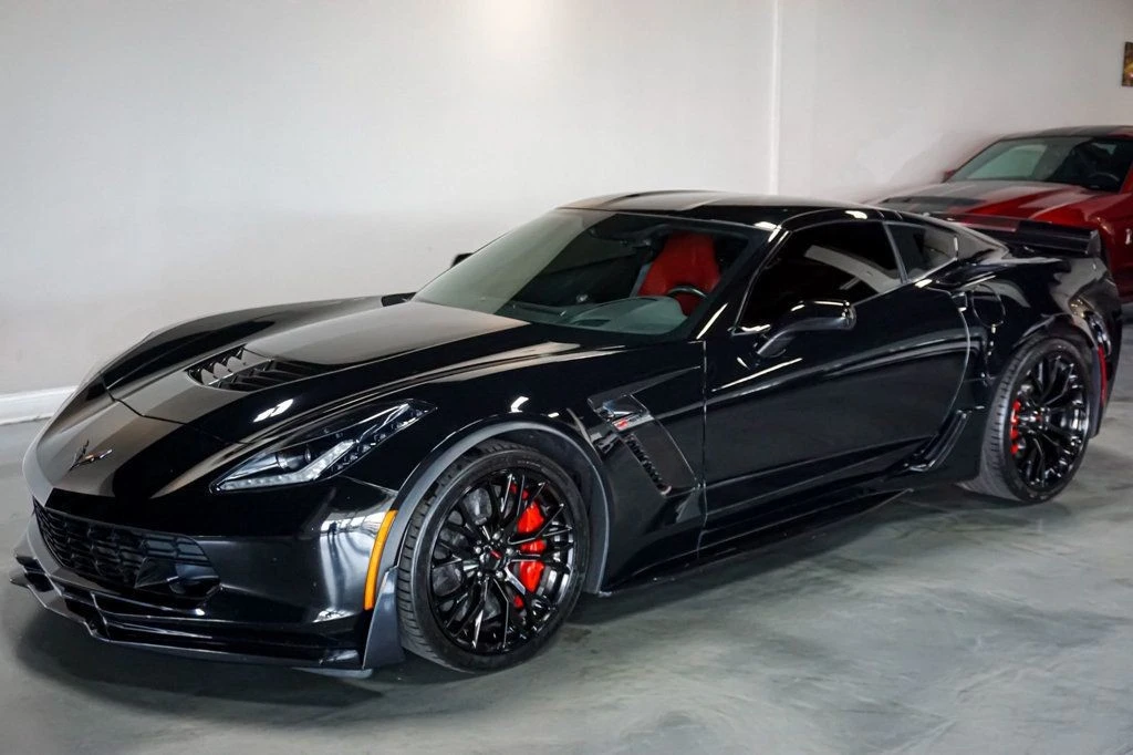 2017 Chevrolet Corvette C7 Z06 - Image 5 of 12