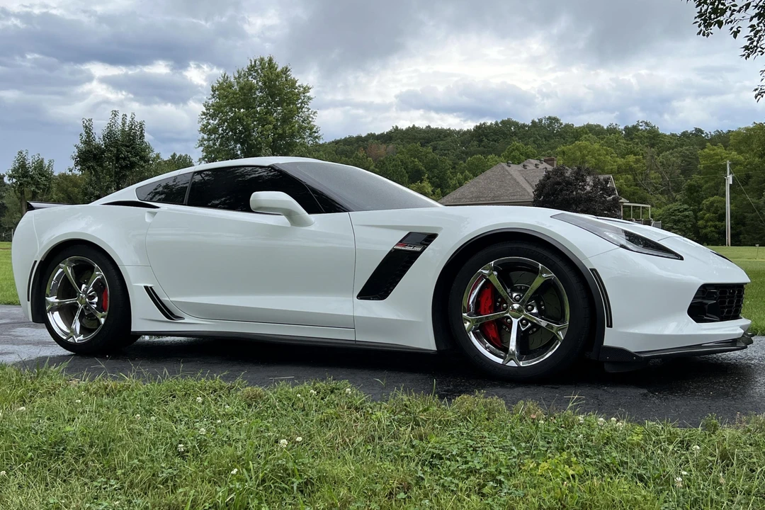2017 Chevrolet Corvette C7 Z06 - Image 3 of 31
