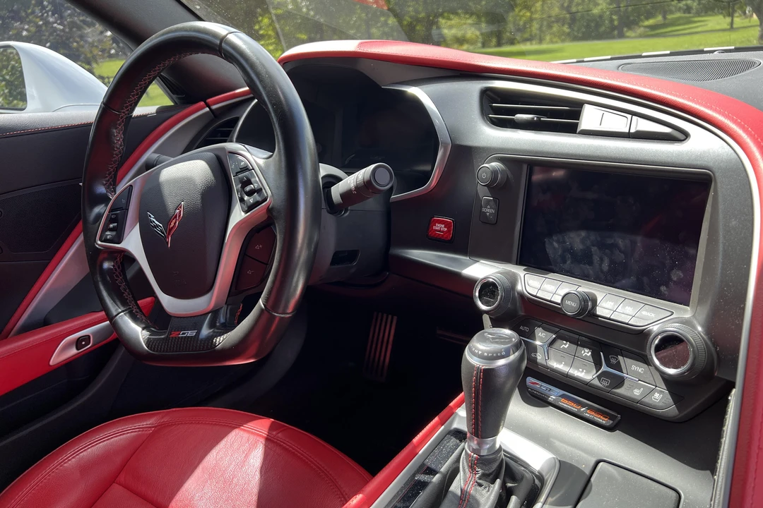 2017 Chevrolet Corvette C7 Z06 - Image 26 of 31