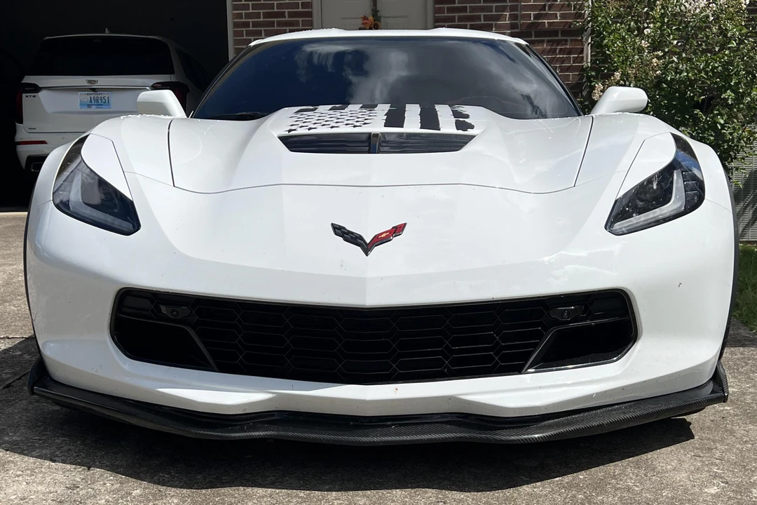 2017 Chevrolet Corvette C7 Z06 - Image 2 of 31