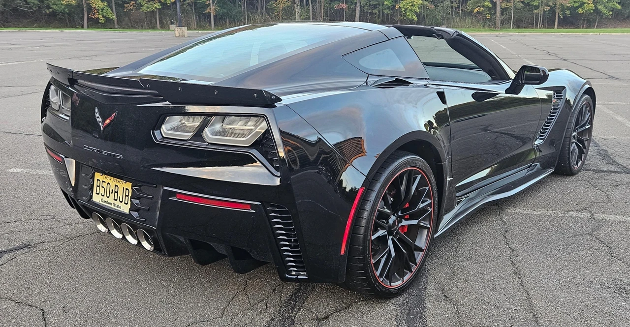 2017 Chevrolet Corvette C7 Z06 - Image 21 of 31