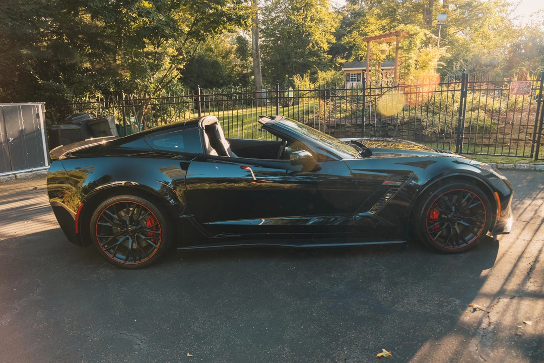 2017 Chevrolet Corvette C7 Z06 - Image 24 of 31