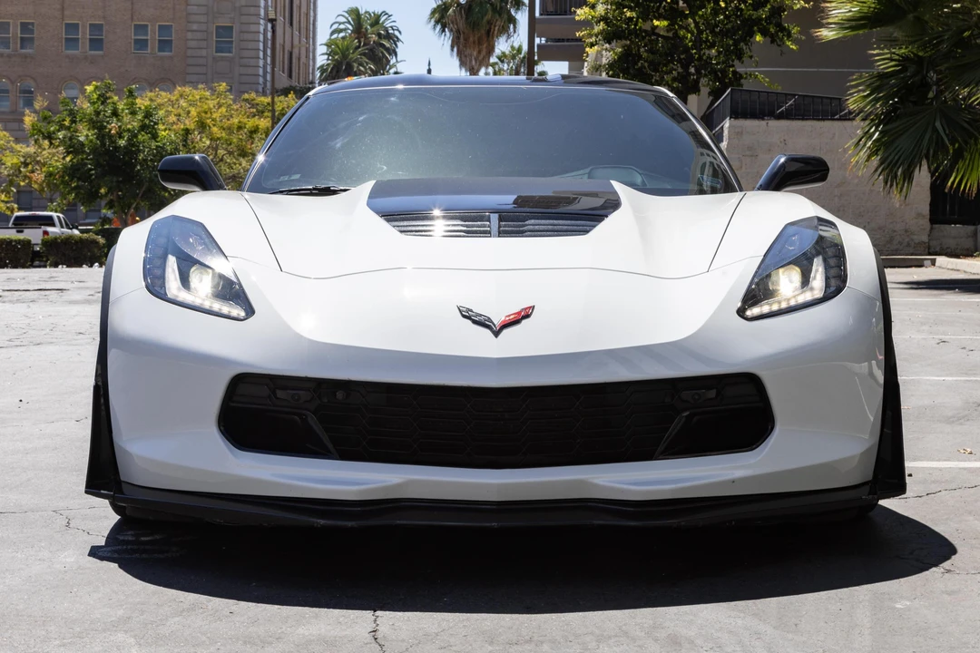 2017 Chevrolet Corvette C7 Z06 - Image 2 of 31