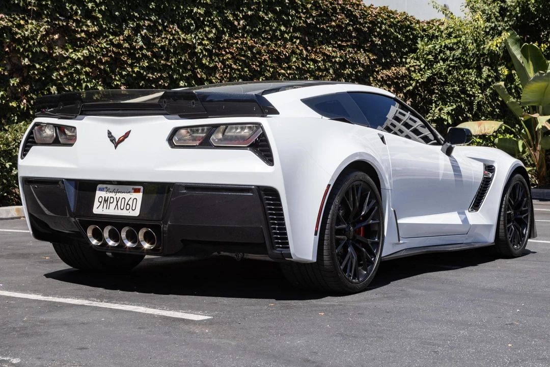 2017 Chevrolet Corvette C7 Z06 - Image 4 of 31