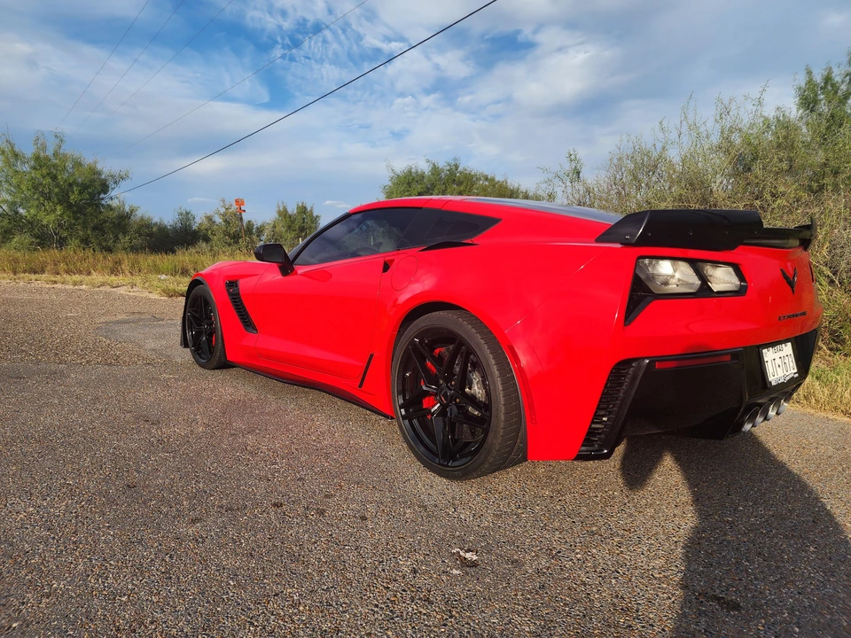2017 Chevrolet Corvette C7 Z06 - Image 10 of 31