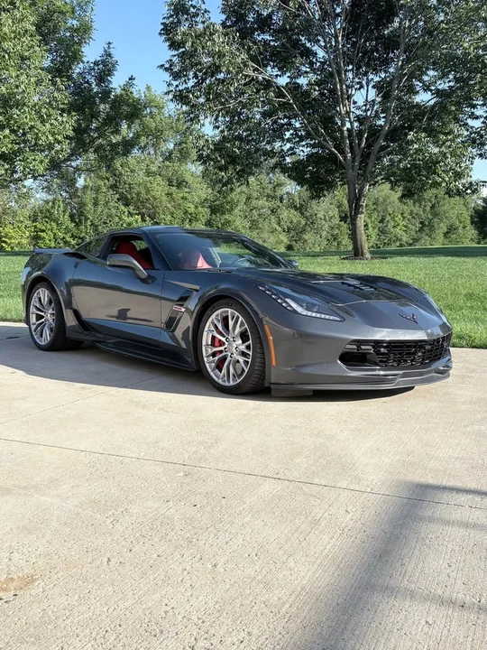 2017 Chevrolet Corvette C7 Z06 - Image 2 of 11