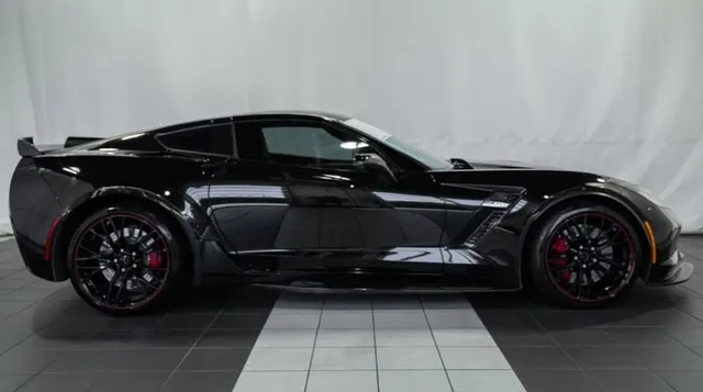 2017 Chevrolet Corvette C7 Z06 - Image 3 of 12