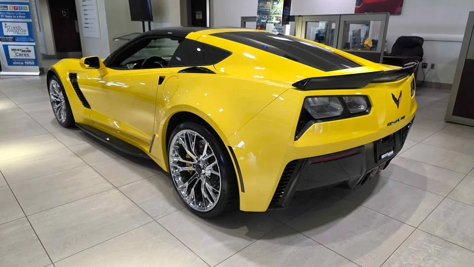 2017 Chevrolet Corvette C7 Z06 - Image 7 of 19