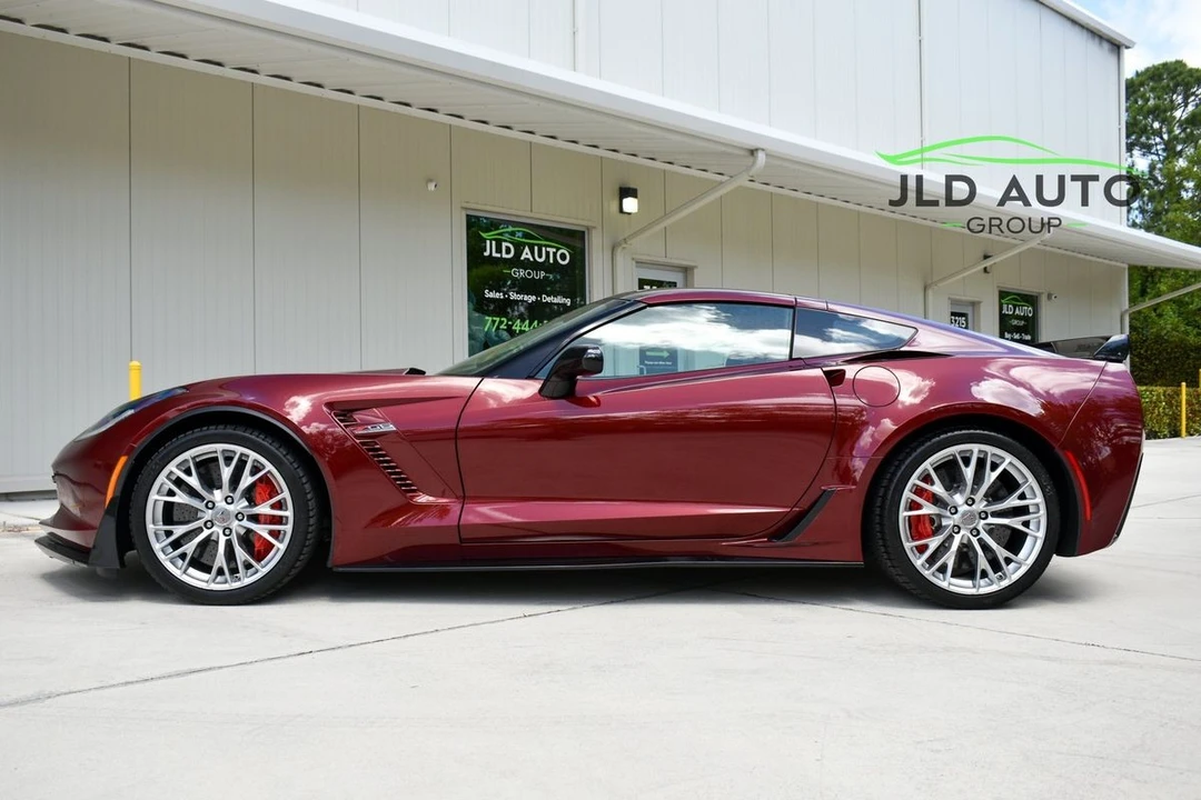 2017 Chevrolet Corvette C7 Z06 - Image 3 of 31