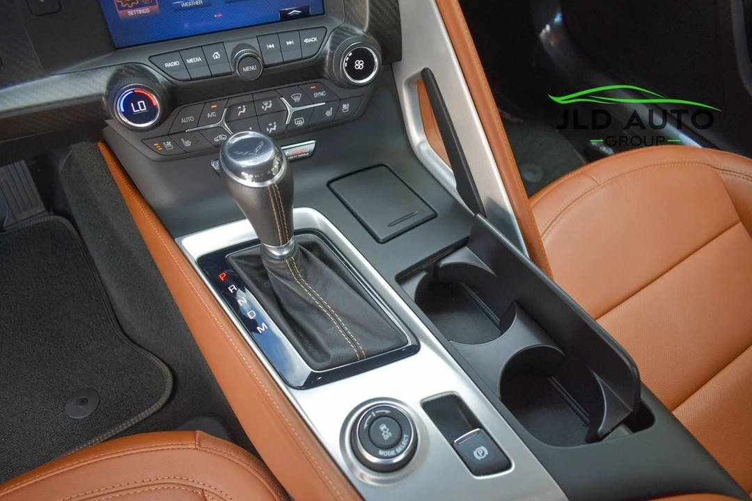 2017 Chevrolet Corvette C7 Z06 - Image 15 of 31