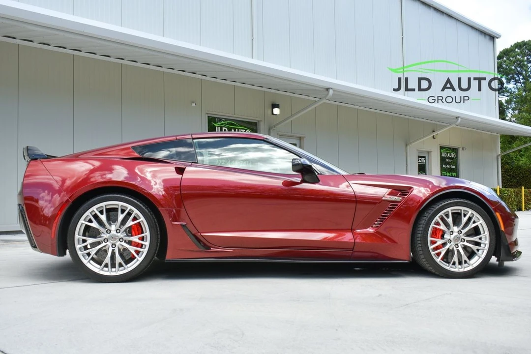 2017 Chevrolet Corvette C7 Z06 - Image 6 of 31