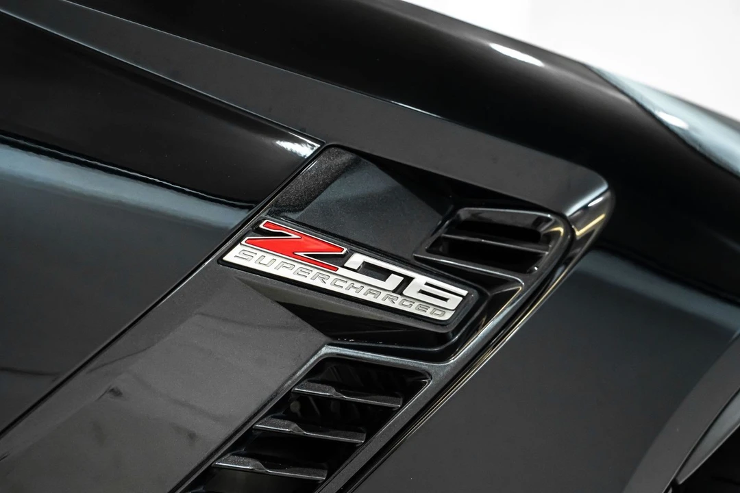 2017 Chevrolet Corvette C7 Z06 - Image 16 of 31