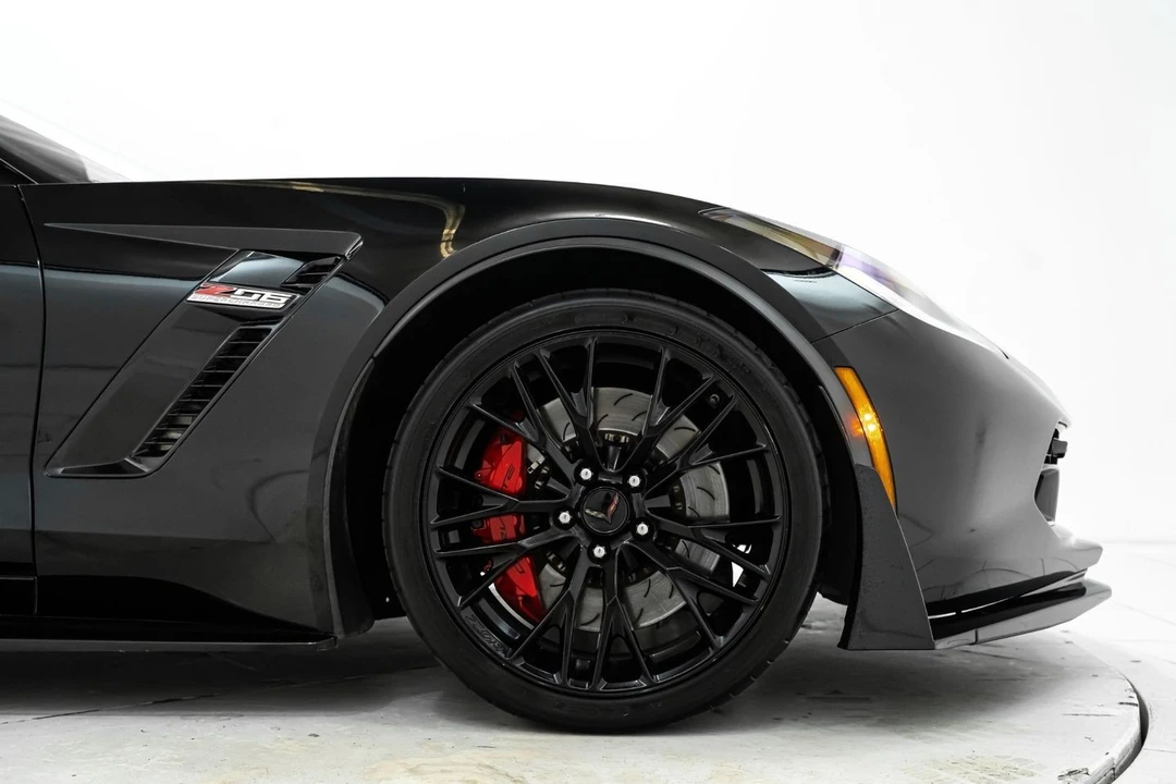 2017 Chevrolet Corvette C7 Z06 - Image 15 of 31
