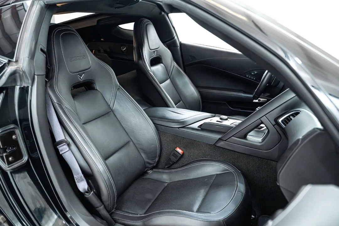 2017 Chevrolet Corvette C7 Z06 - Image 25 of 31