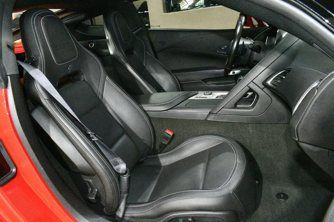2017 Chevrolet Corvette C7 Z06 - Image 8 of 12