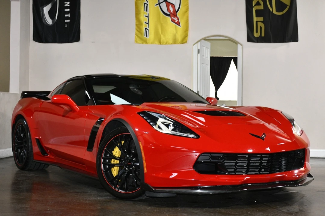 2017 Chevrolet Corvette C7 Z06 - Image 3 of 12