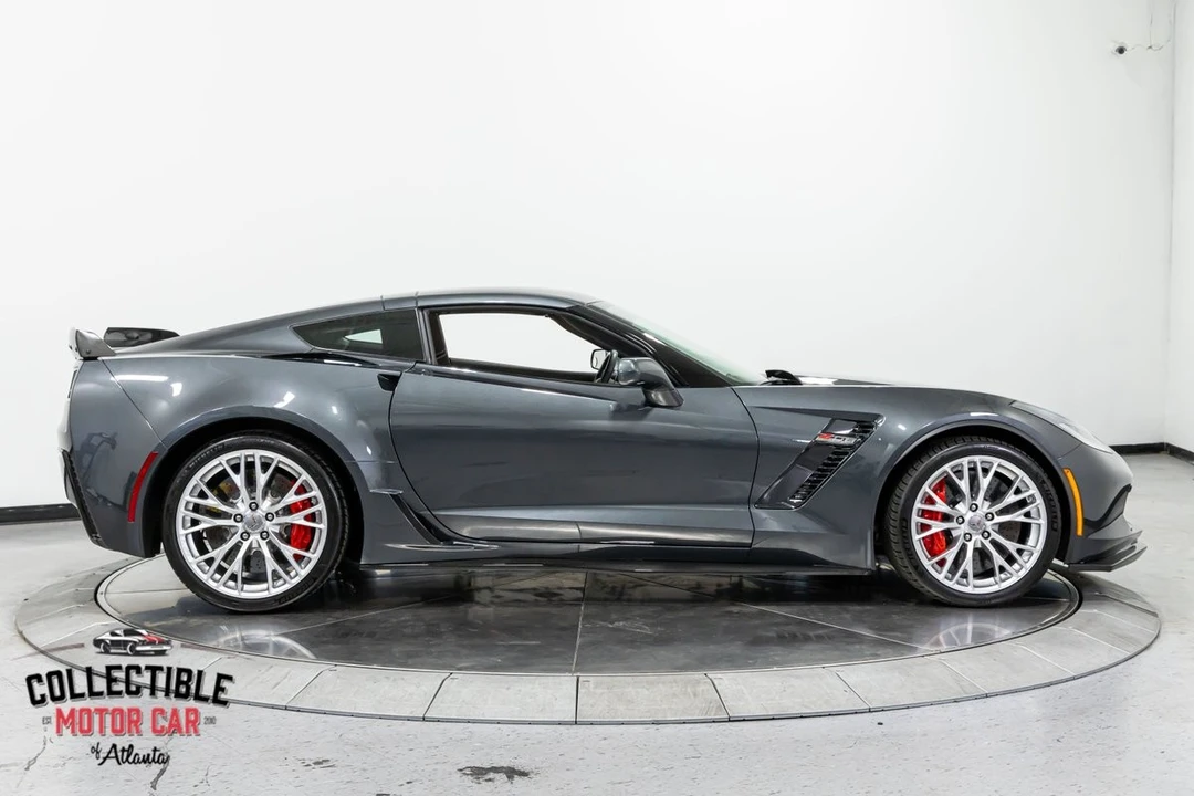 2017 Chevrolet Corvette C7 Z06 - Image 23 of 31