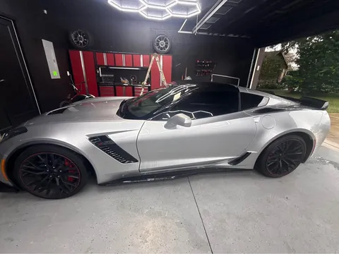 2017 Chevrolet Corvette C7 Z06 - Image 3 of 10