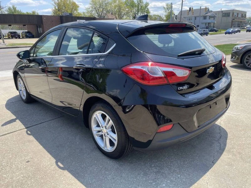 2017 Chevrolet Cruze - Image 5 of 20