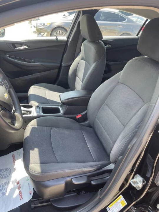 2017 Chevrolet Cruze - Image 12 of 20