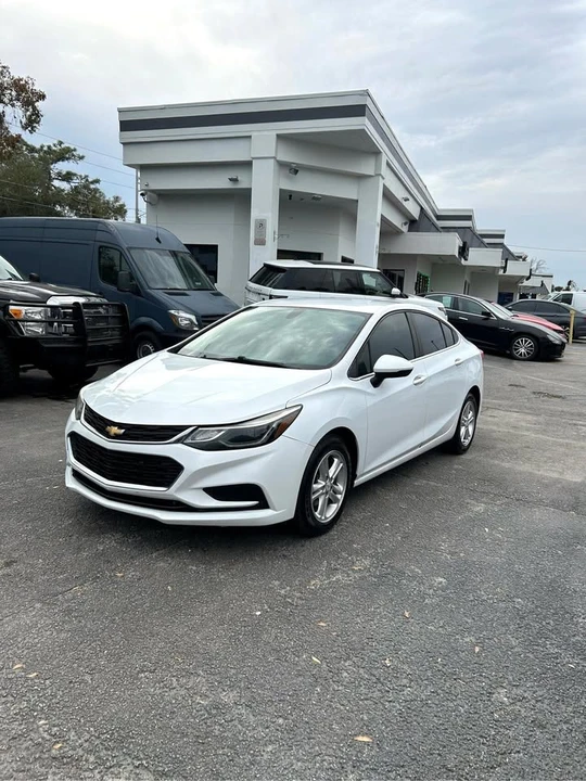 2017 Chevrolet Cruze - Image 3 of 15
