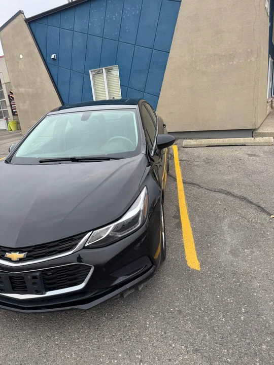 2017 Chevrolet Cruze - Image 2 of 7