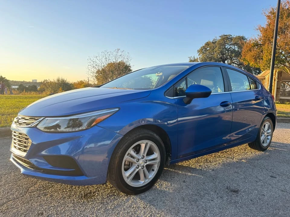 2017 Chevrolet Cruze - Image 6 of 12
