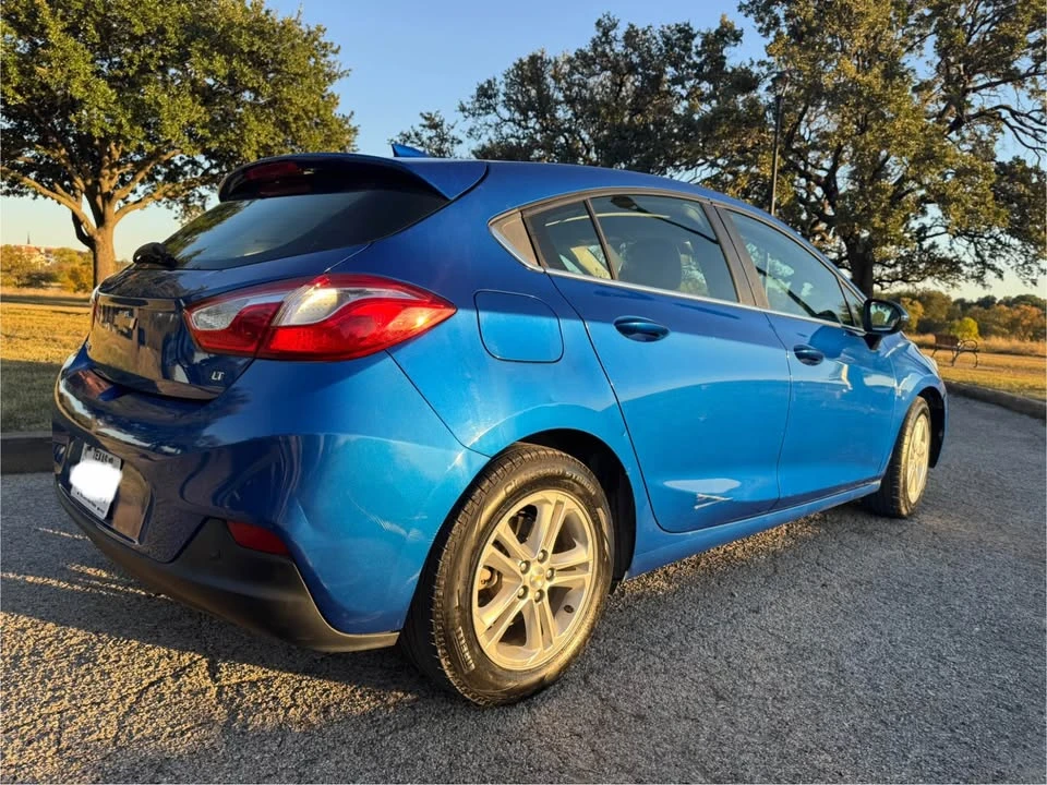 2017 Chevrolet Cruze - Image 3 of 12
