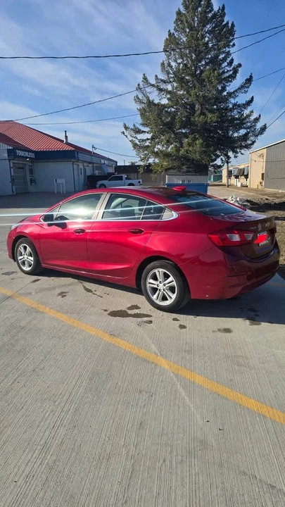 2017 Chevrolet Cruze - Image 4 of 10