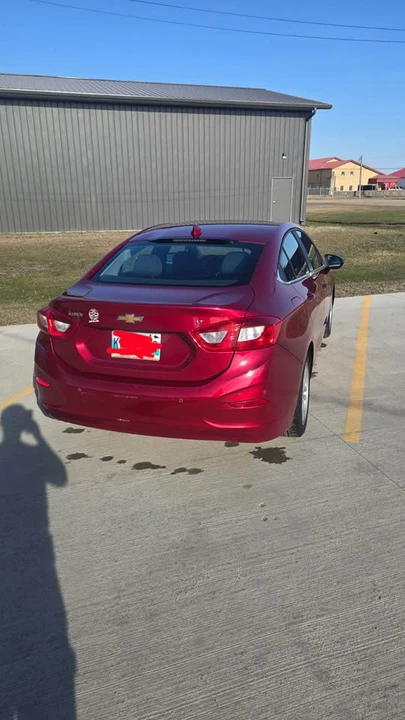 2017 Chevrolet Cruze - Image 5 of 10