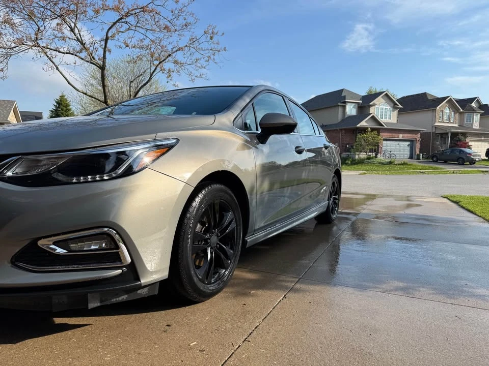 2017 Chevrolet Cruze - Image 2 of 13