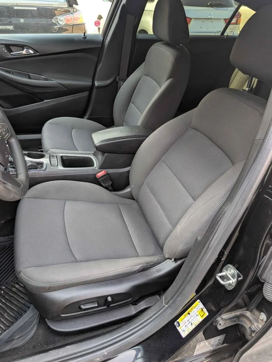 2017 Chevrolet Cruze - Image 12 of 17