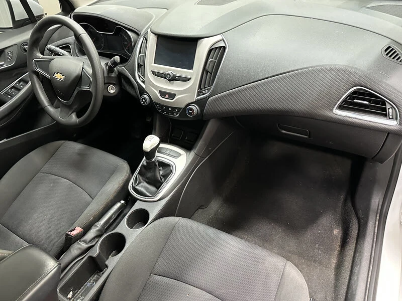 2017 Chevrolet Cruze - Image 21 of 21