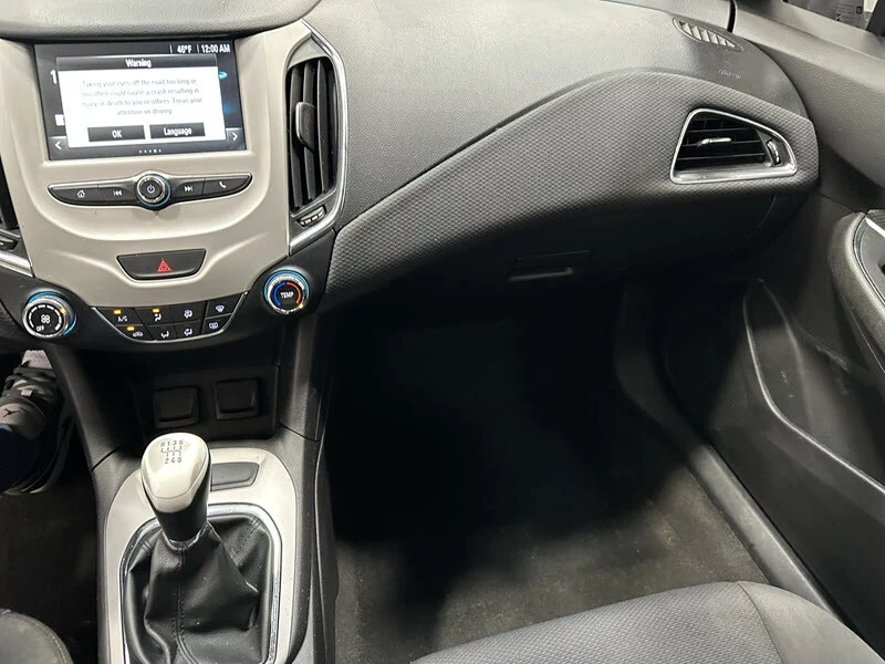 2017 Chevrolet Cruze - Image 9 of 21