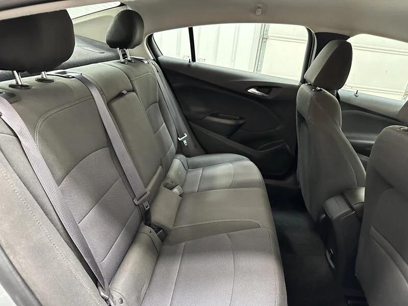 2017 Chevrolet Cruze - Image 18 of 21