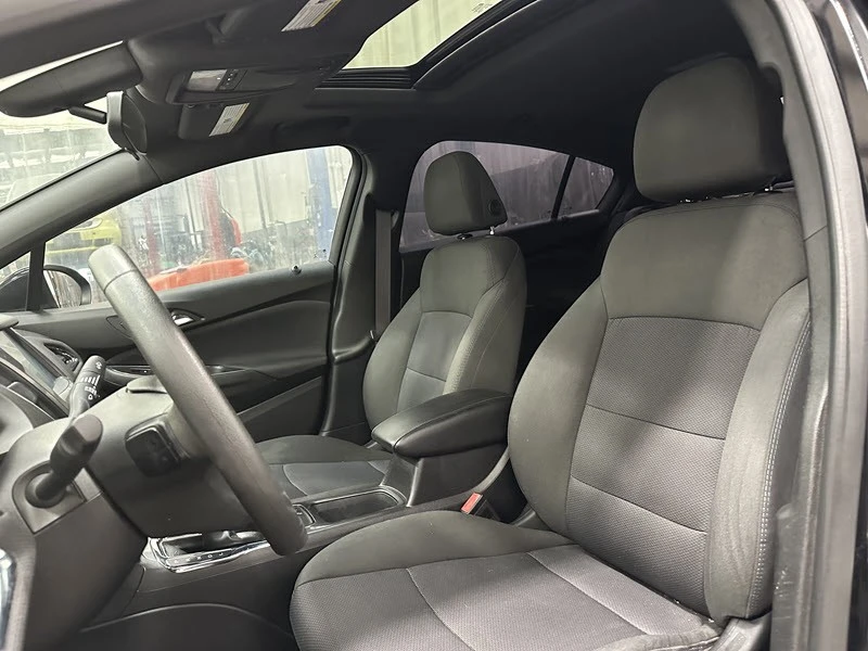 2017 Chevrolet Cruze - Image 10 of 21