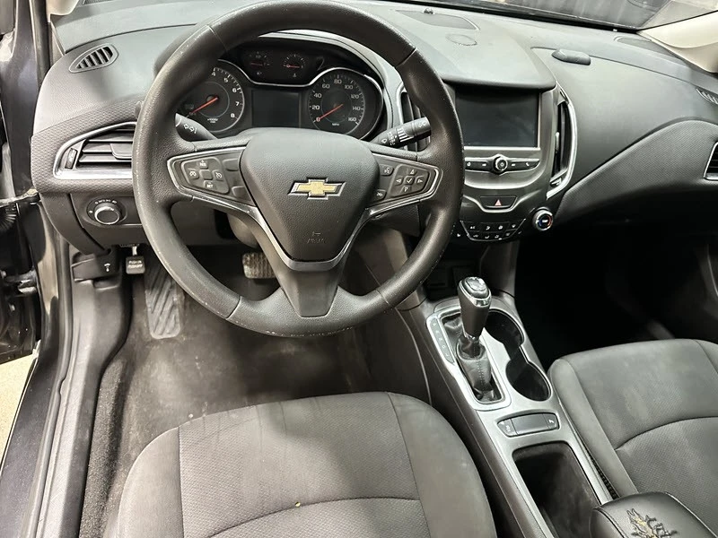 2017 Chevrolet Cruze - Image 6 of 20