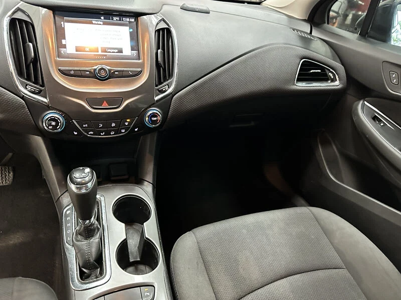 2017 Chevrolet Cruze - Image 9 of 12