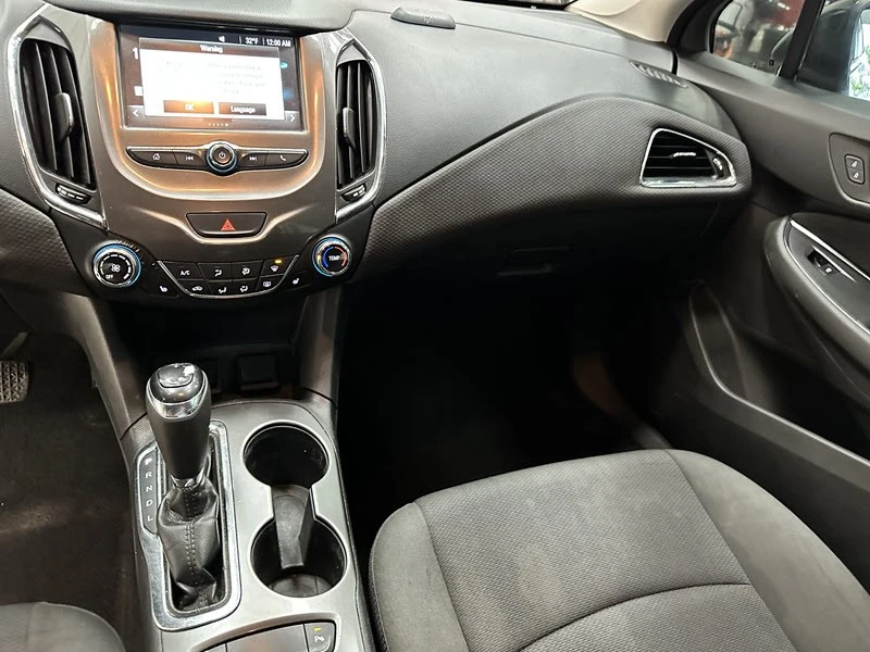 2017 Chevrolet Cruze - Image 7 of 20