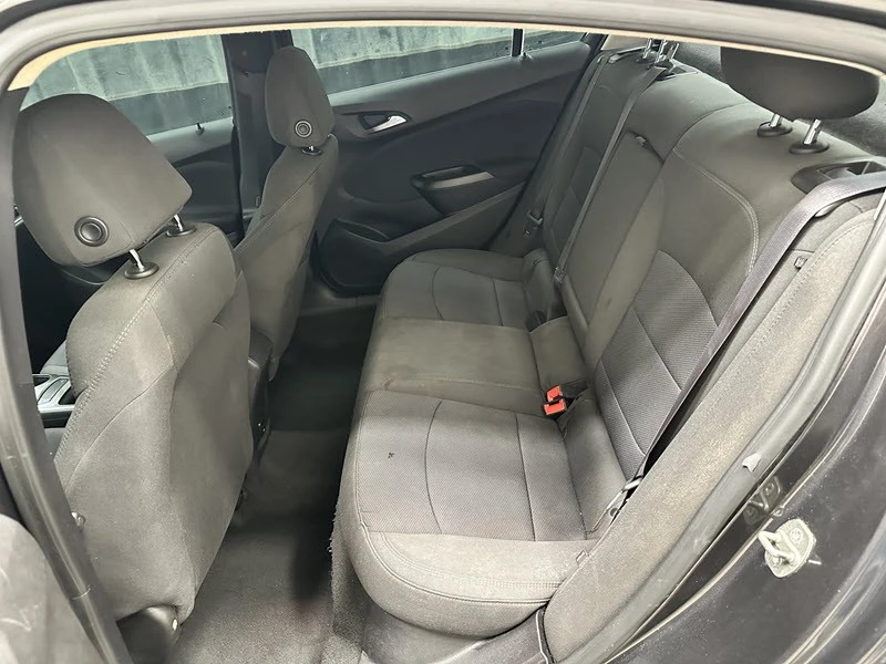 2017 Chevrolet Cruze - Image 10 of 20