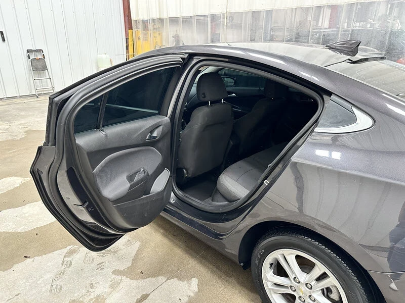 2017 Chevrolet Cruze - Image 11 of 12